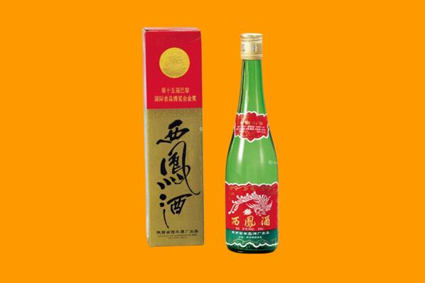 甘孜州理塘西凤酒回收.jpg